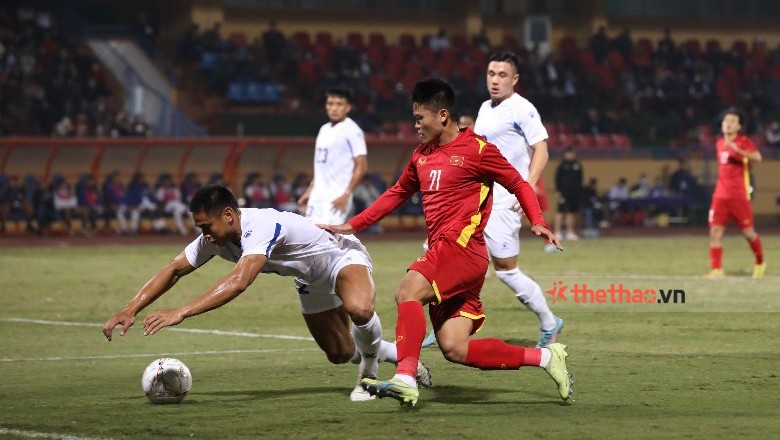 Kết quả giao hữu Việt Nam vs Philippines: Văn Quyết tỏa sáng mang về chiến thắng phút bù giờ - Ảnh 1