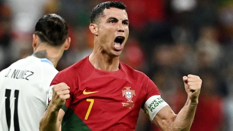 Ronaldo bất ngờ sáng cửa ở lại Ngoại hạng Anh - Ảnh 1