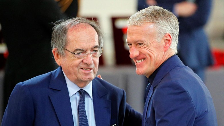 Deschamps giận dỗi LĐBĐ Pháp, chỉ chốt tương lai sau World Cup 2022 - Ảnh 1