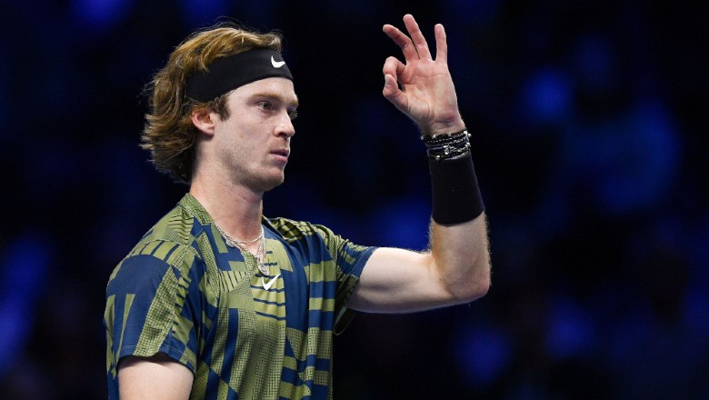 Tsitsipas và Rublev giành vé vào bán kết Mubadala Championship 2022 - Ảnh 2