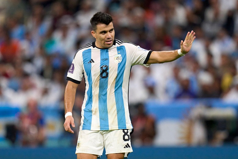 ĐT Argentina bất ngờ thay hậu vệ trái đá chính ở chung kết vào phút chót - Ảnh 2
