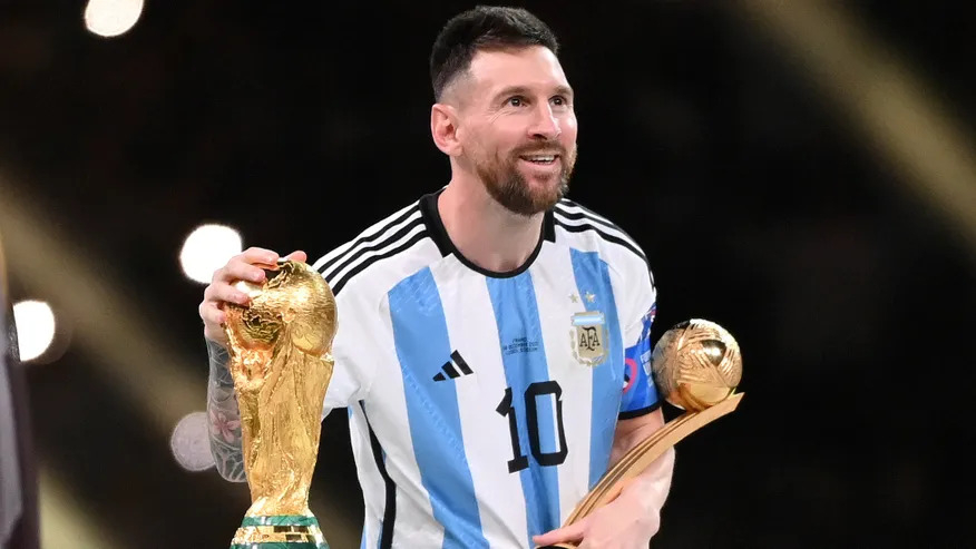 ‘Vua bóng đá’ Pele chúc mừng Messi, động viên Mbappe sau chung kết World Cup - Ảnh 1