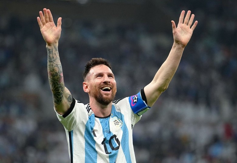 Messi vô địch World Cup, trở thành cầu thủ thứ 9 giành mọi danh hiệu - Ảnh 1