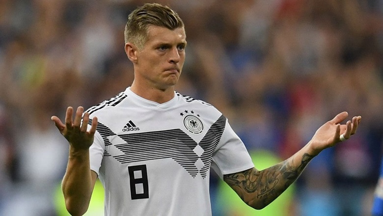 Toni Kroos đáp trả mỉa mai khi bị chê 'đá tệ ở World Cup 2022' dù không thi đấu - Ảnh 1