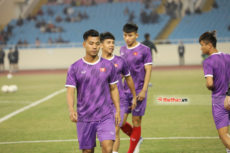 TRỰC TIẾP Việt Nam vs Myanmar, 19h30 ngày 3/1: Quang Hải, Văn Quyết đá chính - Ảnh 10