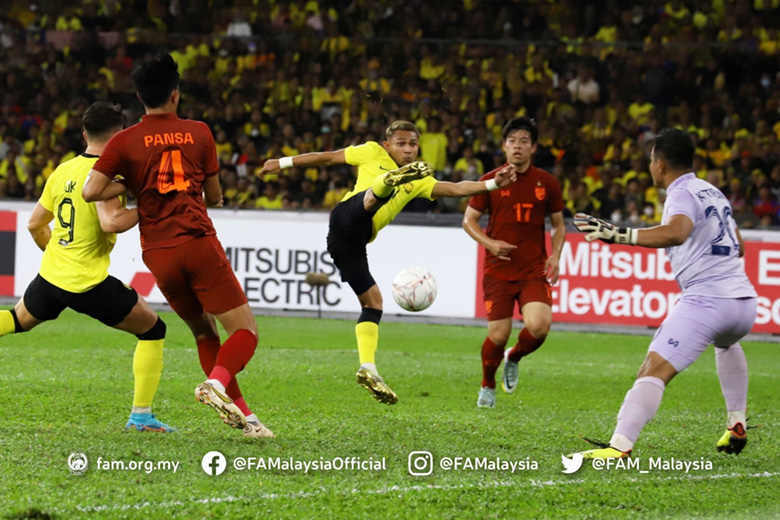 Kết quả bóng đá Malaysia vs Thái Lan: Dồn ép bất thành, 'Voi chiến' ôm hận - Ảnh 2