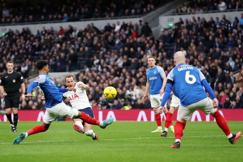 Kết quả Tottenham vs Portsmouth: Gà trống thắng tối thiểu đội hạng Ba - Ảnh 2