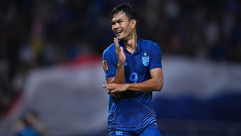 Adisak Kraisorn giành giải cầu thủ xuất sắc nhất trận Thái Lan vs Malaysia - Ảnh 1