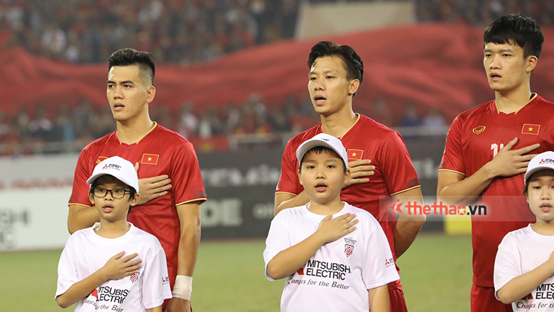 HLV Park Hang Seo tháo tấm HCB AFF Cup, tươi cười trong ngày cuối cùng dẫn dắt ĐT Việt Nam - Ảnh 18
