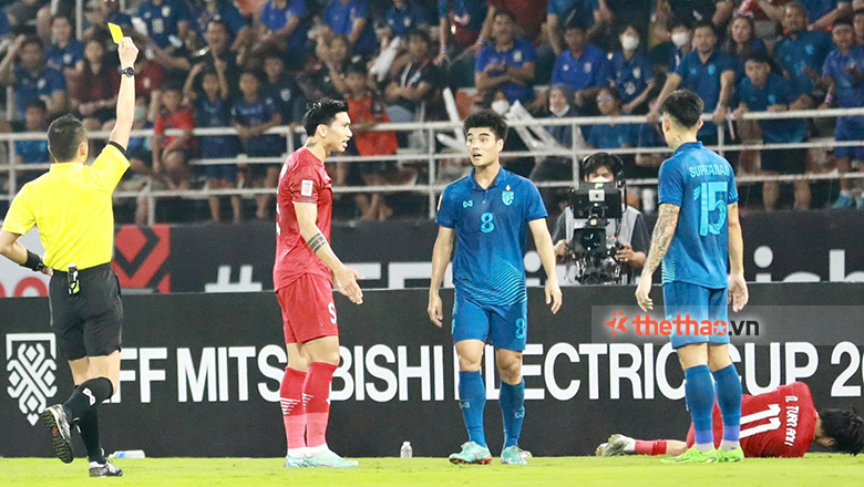 TRỰC TIẾP Thái Lan 1-0 Việt Nam: Quang Hải vào sân - Ảnh 10
