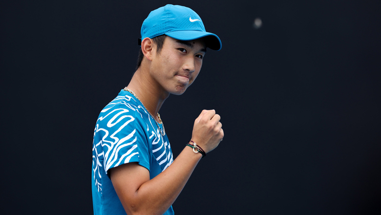 Tay vợt tuổi teen làm nên lịch sử cho quần vợt Trung Quốc tại Úc Mở rộng - Ảnh 2