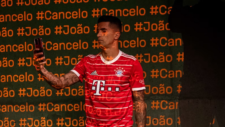 Bayern Munich chính thức mượn Cancelo từ Man City, phí mua đứt 70 triệu euro - Ảnh 1