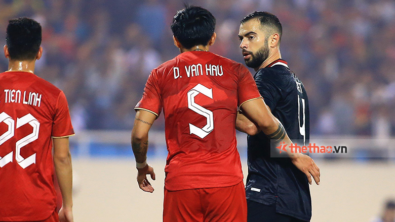 Cầu thủ Indonesia: ' HLV Shin Tae Yong muốn câu thẻ đỏ của Văn Hậu ở bán kết AFF Cup 2022' - Ảnh 1