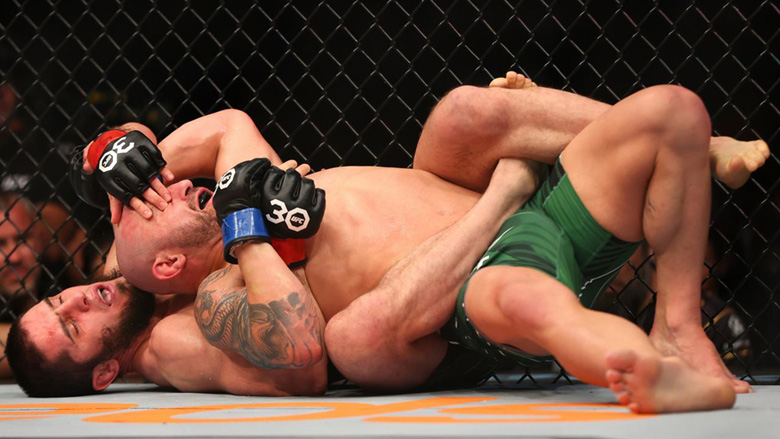 UFC 284: Makhachev nhọc nhằn thắng Volkanovski sau bảng điểm đầy tranh cãi - Ảnh 2