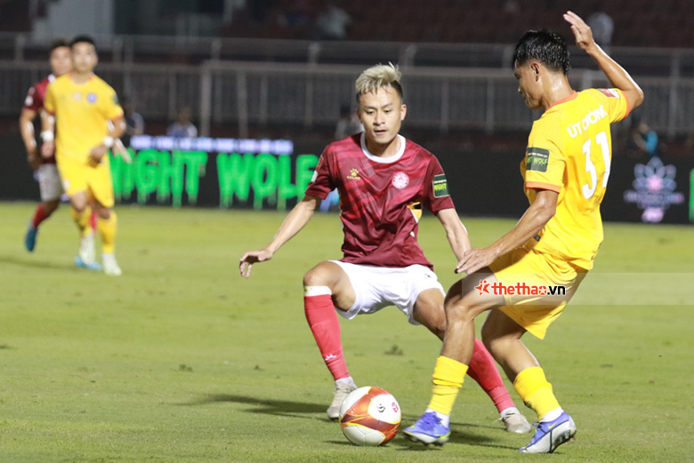 Kết quả bóng đá TPHCM vs Khánh Hòa: 'Chiến hạm đỏ' tiếp tục lún sâu - Ảnh 1