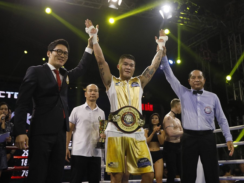 Giải đấu Boxing tranh đai WBA Châu Á lần đầu tiên tại Việt Nam, Nam Vương Boxing Trương Đình Hoàng thượng đài - Ảnh 7