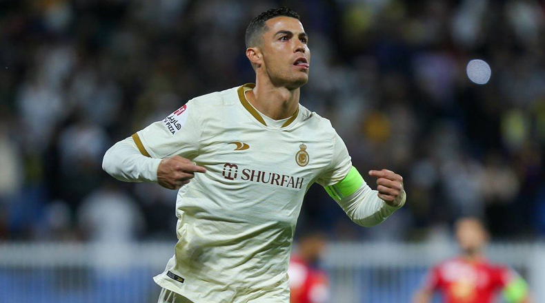 Ronaldo giành giải thưởng đầu tiên kể từ khi tới Saudi Arabia thi đấu - Ảnh 1