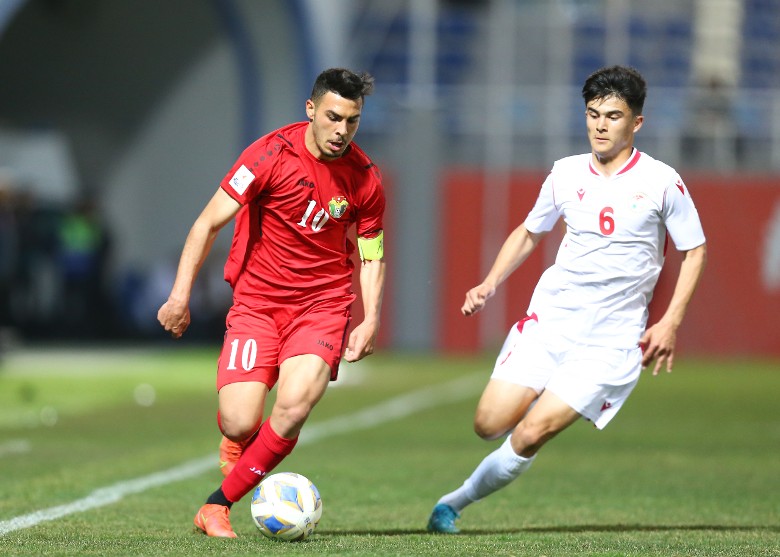 Kết quả bóng đá U20 Tajikistan vs U20 Jordan: Thẻ đỏ nhanh kỷ lục, thắng lợi dễ dàng - Ảnh 1