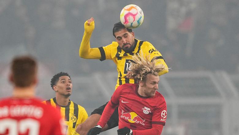 Dortmund thắng trận thứ 10 liên tiếp, tạm thời vượt qua Bayern Munich trên BXH Bundesliga - Ảnh 1