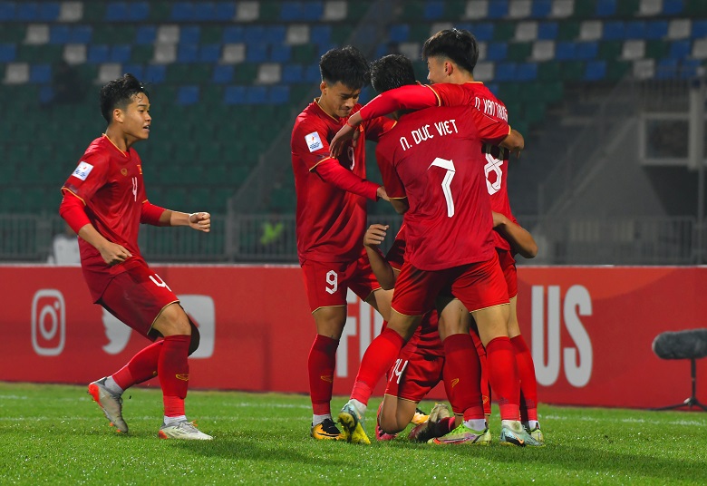 BLV Quang Huy: “U20 Việt Nam chuyển trạng thái rất tốt, mỗi lần lên bóng đều khiến U20 Qatar gặp khó” - Ảnh 1