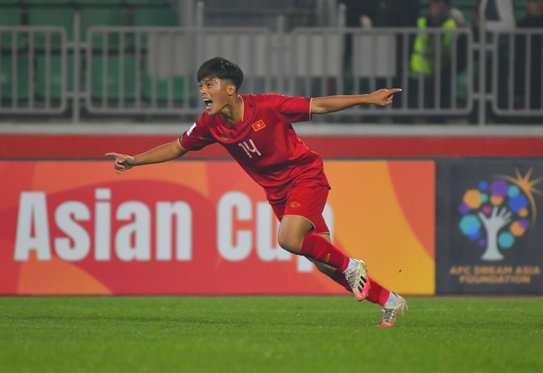 BLV Quang Huy: “U20 Việt Nam chuyển trạng thái rất tốt, mỗi lần lên bóng đều khiến U20 Qatar gặp khó” - Ảnh 2