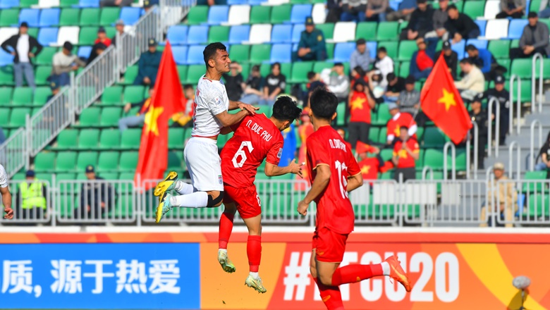 Kết quả bóng đá U20 Việt Nam vs U20 Iran: Thất bại nghiệt ngã, thầy trò HLV Hoàng Anh Tuấn dừng bước - Ảnh 1