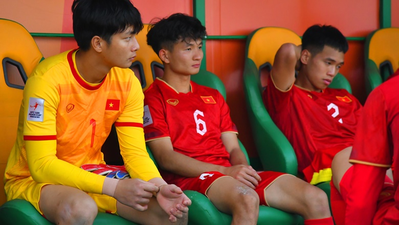 U20 Việt Nam bị loại: Hãy ngẩng cao đầu, vì phía trước là bầu trời - Ảnh 1