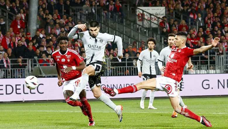 Kết quả bóng đá Brest vs PSG: Mbappe rực sáng, chiến thắng phút 90 - Ảnh 3
