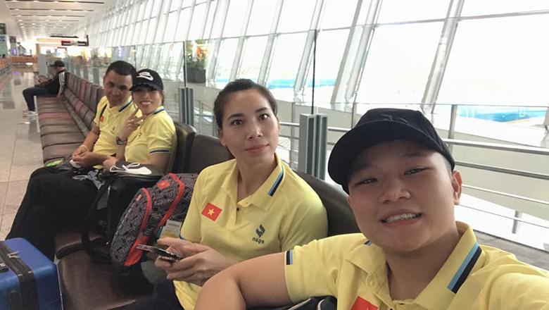 Tuyển Boxing nữ Việt Nam đến sân bay sớm 5 tiếng - Ảnh 2