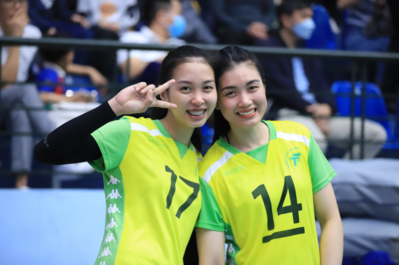 Hoa khôi bóng chuyền Mộng Kha nói về chiến thắng gây sốc ở giải Vô địch quốc gia 2023 - Ảnh 1