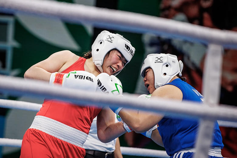 Boxing nữ thế giới: Vì sao Phương Hoài bị đếm 2 lần khi đấu võ sĩ Trung Quốc? - Ảnh 3