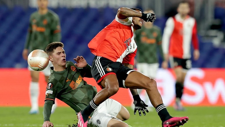 Feyenoord hủy diệt Shakhtar Donetsk 7-1, hiên ngang vào tứ kết cúp C2 - Ảnh 1