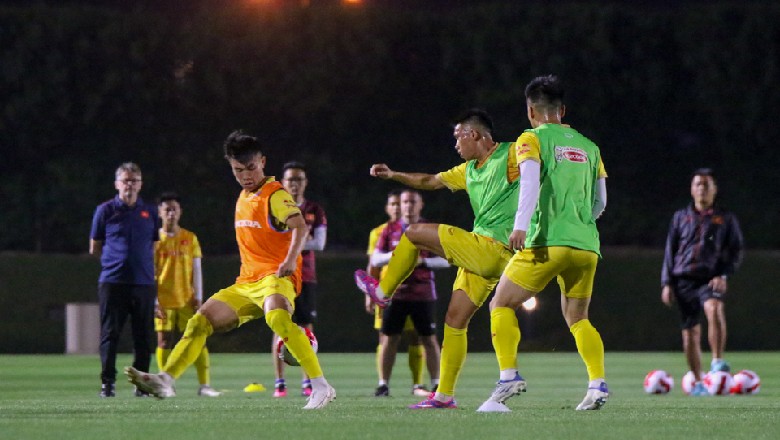 U23 Việt Nam gặp bất lợi vì giờ thi đấu và trái bóng sử dụng tại Doha Cup 2023 - Ảnh 1