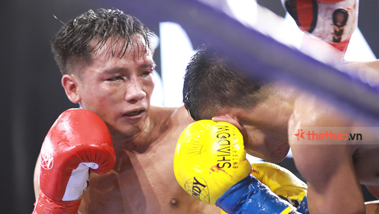 Lê Hữu Toàn đổ máu trong ngày bảo vệ đai WBA châu Á - Ảnh 1