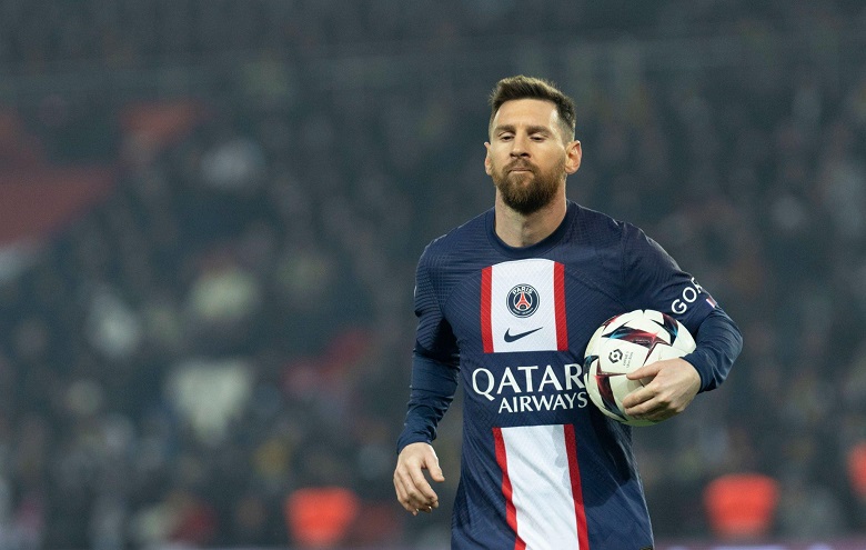 Messi nhận lời mời 400 triệu euro/năm để sang Saudi Arabia đối đầu Ronaldo - Ảnh 2
