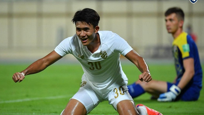 Sao trẻ của bóng đá Thái Lan sang châu Âu tu nghiệp - Ảnh 1