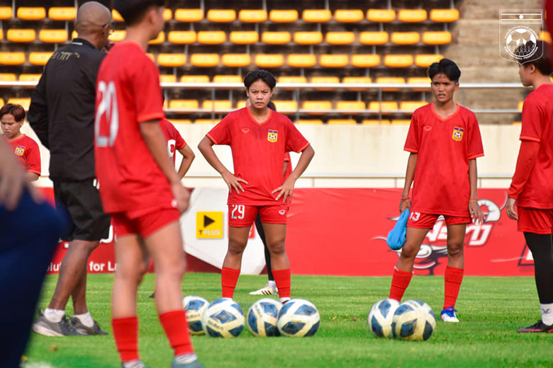 ĐT nữ Lào triệu tập 43 cầu thủ chuẩn bị cho SEA Games 32 - Ảnh 3