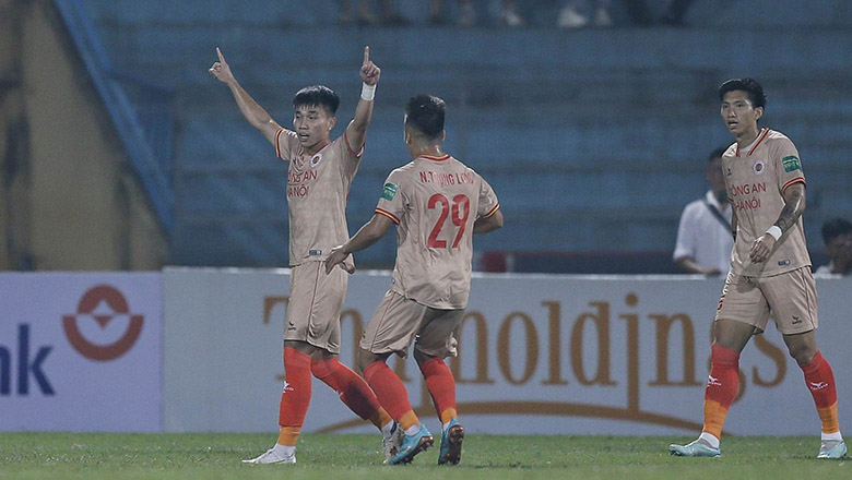 Kết quả bóng đá Công An Hà Nội vs Nam Định: Văn Đô tỏa sáng, tân binh V.League mở hội - Ảnh 4