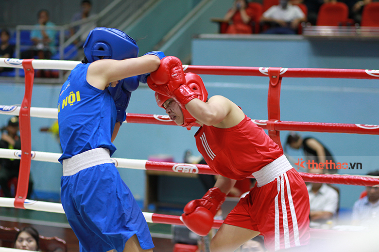Võ sĩ Hà Nội đánh bại tuyển thủ quốc gia vừa dự giải Boxing thế giới - Ảnh 4