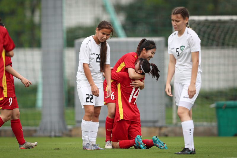 U17 nữ Việt Nam đi tiếp ở vòng loại U17 nữ châu Á 2024 - Ảnh 2