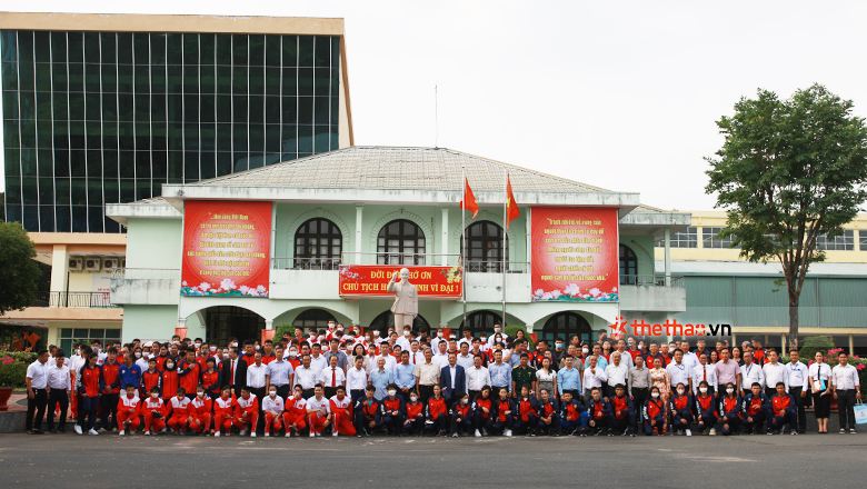 Đoàn thể thao Việt Nam khu vực phía Nam tổ chức lễ xuất quân tham dự SEA Games 32 - Ảnh 1