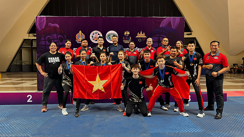 Võ gậy Việt Nam giành 8 HCV tại giải tiền SEA Games - Ảnh 1