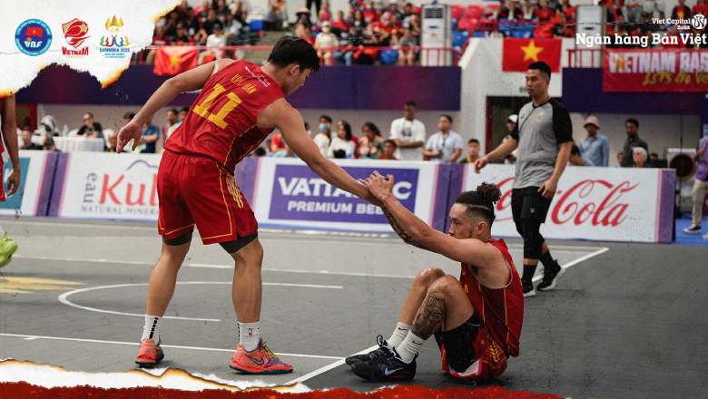 ĐT bóng rổ nữ Việt Nam quật ngã ĐKVĐ Thái Lan, giành vé bán kết trước lượt trận cuối - Ảnh 2