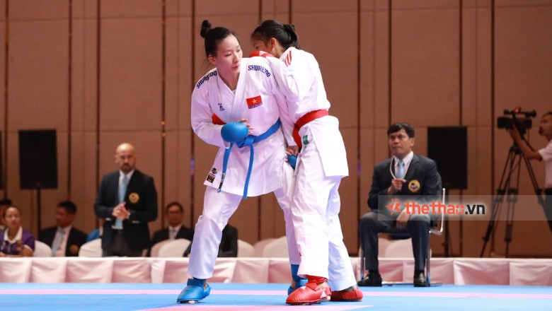 Đinh Thị Hương mang về tấm HCV thứ tư cho Karate Việt Nam tại SEA Games 32 - Ảnh 4