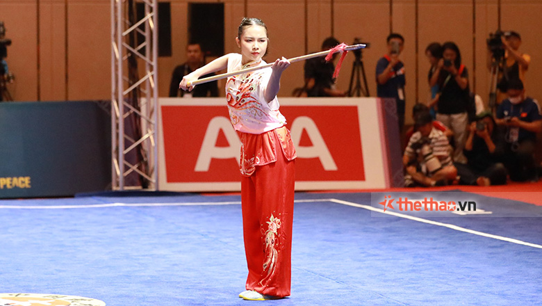 Ngỡ ngàng trước vẻ đẹp của các võ sĩ Wushu tại SEA Games 32 - Ảnh 5