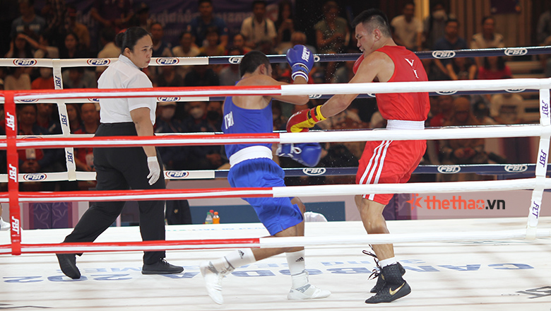 Bùi Phước Tùng hạ knock-out võ sĩ Thái Lan trong trận chung kết Boxing SEA Games 32 - Ảnh 2