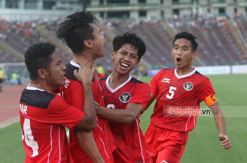 HLV U22 Indonesia: HLV Troussier sẽ tạo nên thế hệ cầu thủ tốt cho bóng đá Việt Nam - Ảnh 2