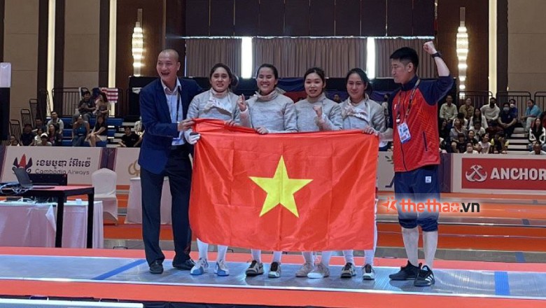 Đấu kiếm Việt Nam mang về 2 tấm HCV liên tiếp ở SEA Games 32 - Ảnh 1