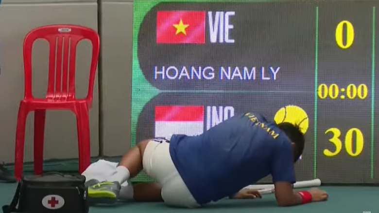 Lý Hoàng Nam bị viêm dạ dày cấp, liên tục nôn khan ở trận chung kết SEA Games 32 - Ảnh 2