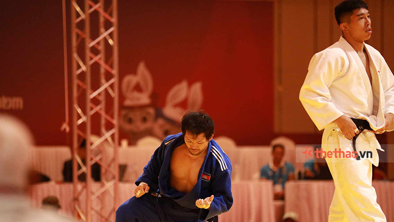 VĐV Judo Campuchia gốc Nhật thua VĐV Thái Lan gốc Nhật ở chung kết SEA Games - Ảnh 1